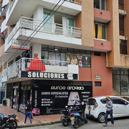 WhatsApp Image 2024-11-06 at 8.44.54 PM (1)